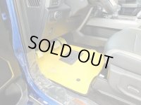 ２０１７〜 フォード F-150 用 Albermo 3Dフロアマット（スーパークルー）